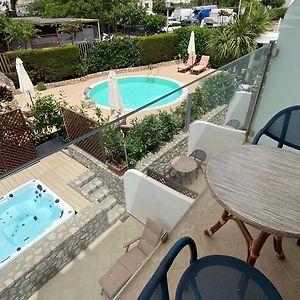 Capri Bougainville Luxury Boutique Hotel